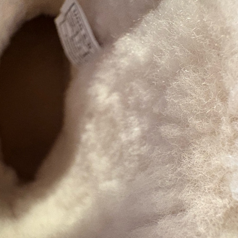 ‘Beautiful Pastel Sequined Ugg Boots’ - Picture 7 of 8